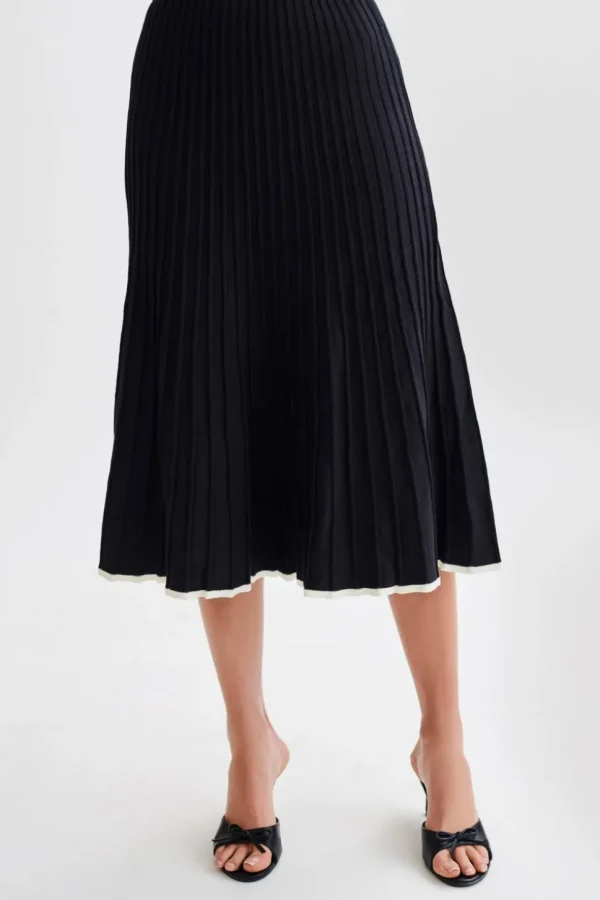 jolene_5-2.webp Women MESHKI Skirts<Jolene