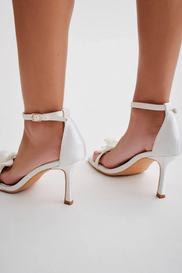 lara_1.webp Women MESHKI Shoes<Lara