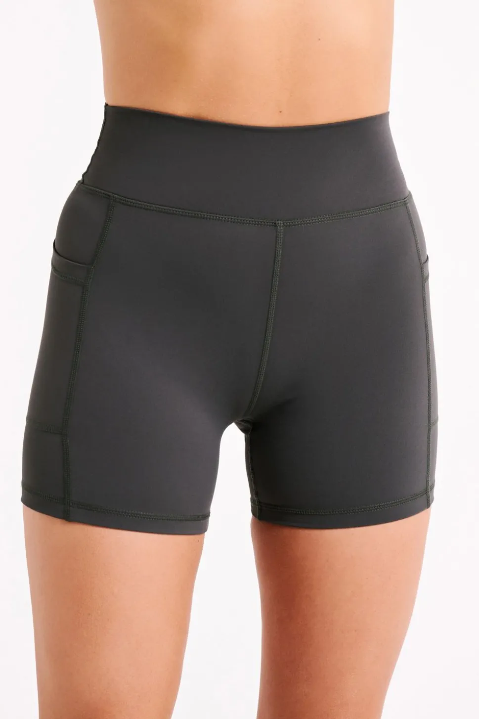 martina_0-1.webp Women MESHKI Shorts<Martina