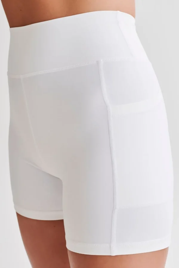 martina_2-2.webp Women MESHKI Shorts<Martina