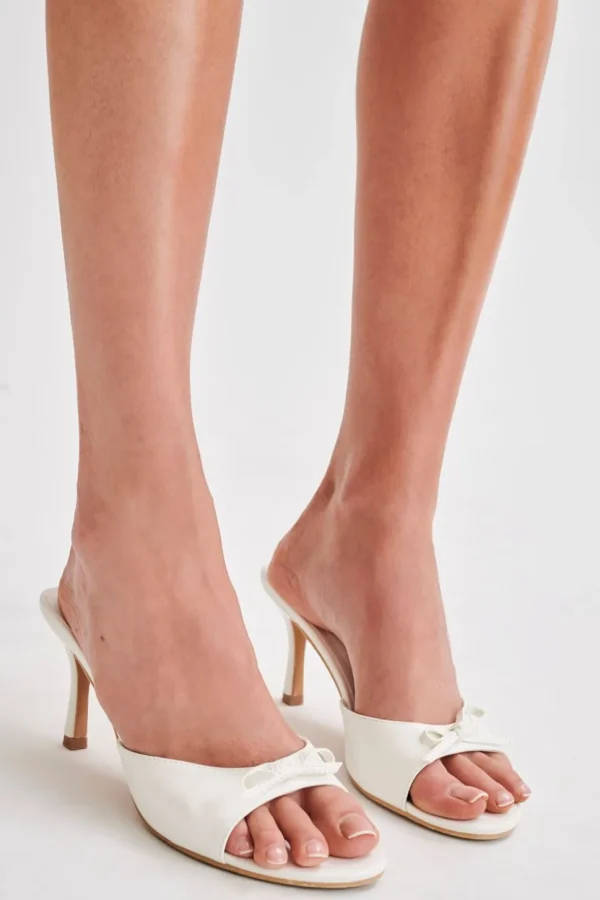 sylvia_5.webp Women MESHKI Shoes<Sylvia